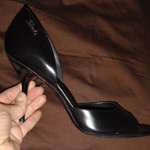 Gucci Elegant Black Heels